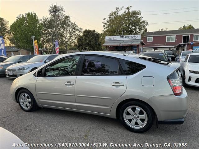 used 2005 Toyota Prius car, priced at $5,997