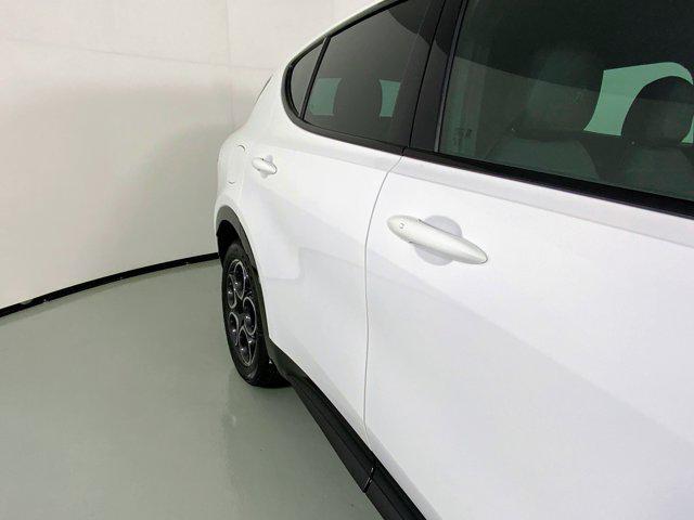 new 2025 Alfa Romeo Tonale car, priced at $41,930