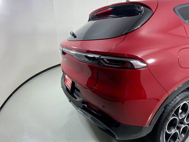 new 2025 Alfa Romeo Tonale car, priced at $40,625