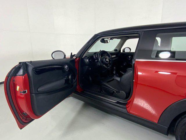 used 2018 MINI Hardtop car, priced at $19,990