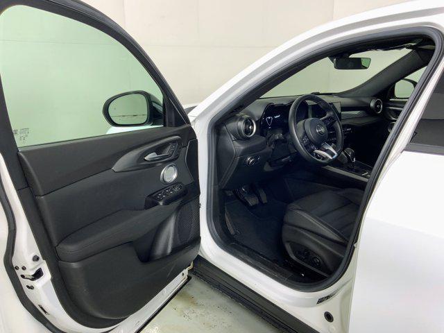 new 2024 Alfa Romeo Tonale car, priced at $46,390