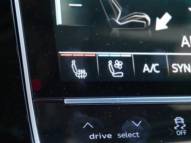 used 2025 Audi Q7 car