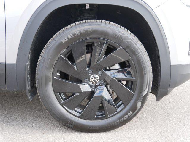 used 2025 Volkswagen Atlas Cross Sport car, priced at $40,000