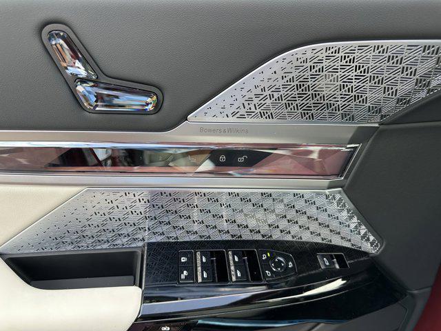 new 2026 BMW 760 car, priced at $139,580