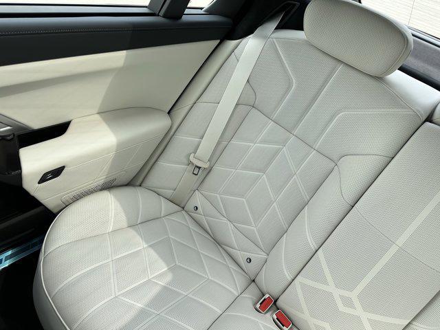 new 2026 BMW 760 car, priced at $139,580