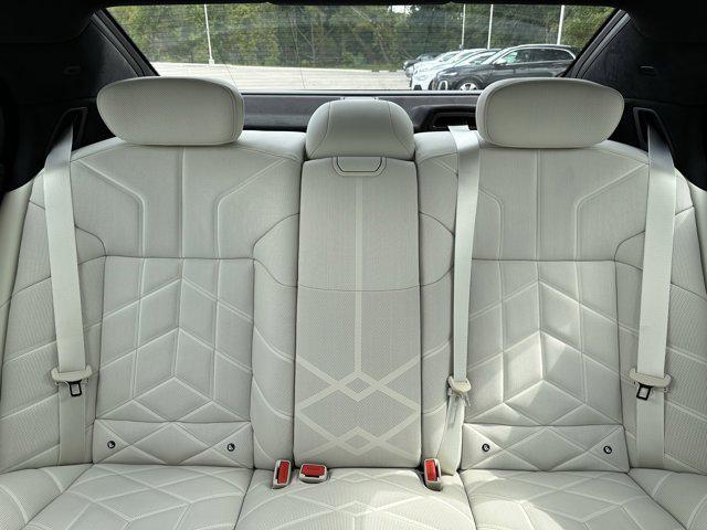 new 2026 BMW 760 car, priced at $139,580