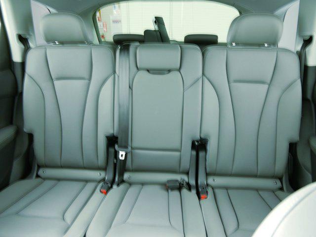 used 2025 Audi Q7 car, priced at $60,000