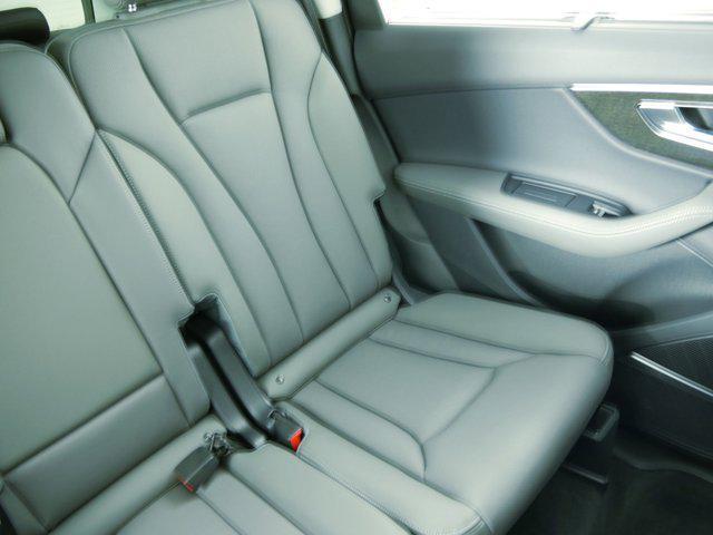 used 2025 Audi Q7 car, priced at $60,000