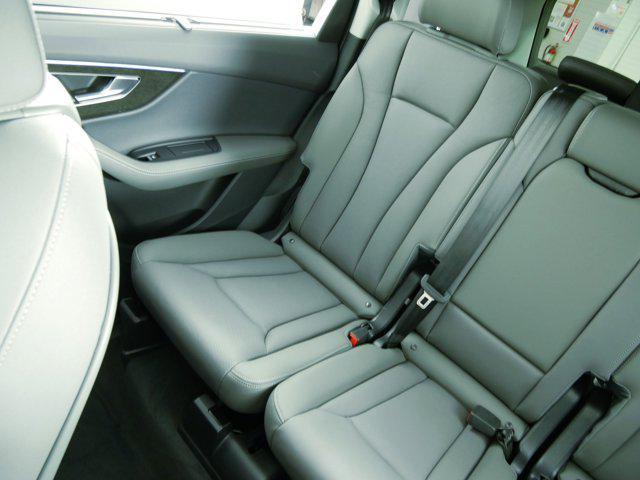 used 2025 Audi Q7 car, priced at $60,000