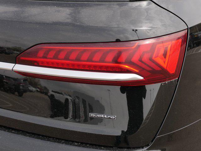 used 2022 Audi Q7 car, priced at $45,998