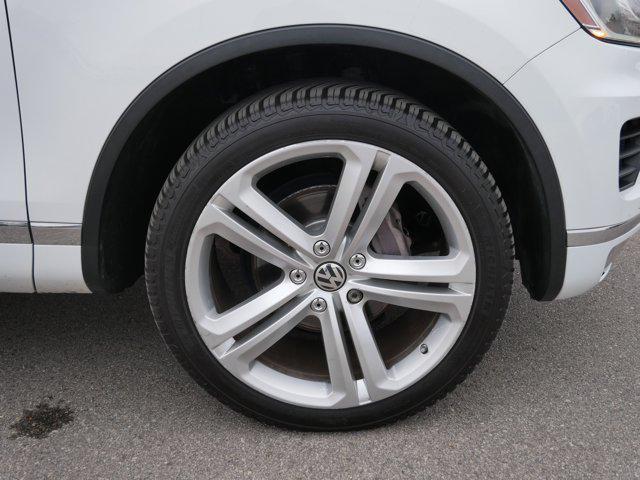 used 2017 Volkswagen Touareg car, priced at $15,298