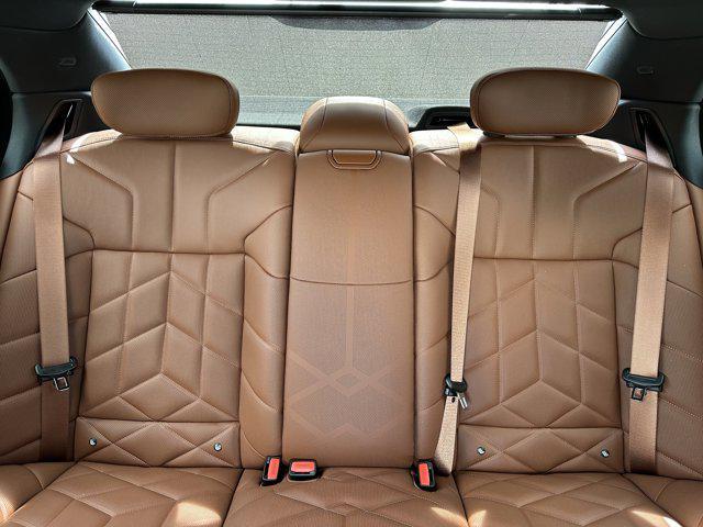 new 2025 BMW 760 car, priced at $132,975