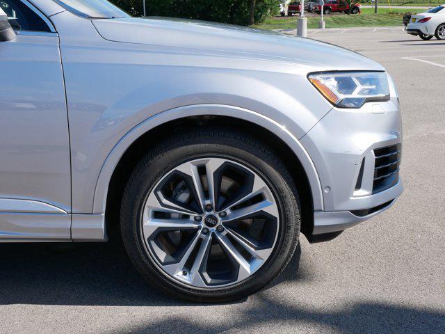 used 2020 Audi Q7 car, priced at $32,998