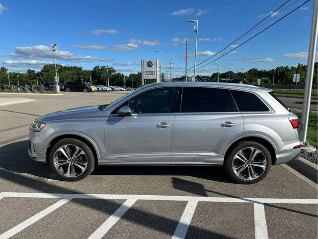 used 2020 Audi Q7 car, priced at $32,698