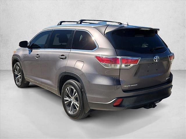 used 2016 Toyota Highlander car, priced at $13,995