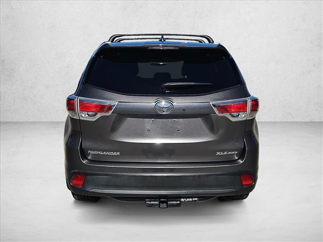 used 2016 Toyota Highlander car, priced at $13,995