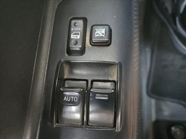 used 2007 Toyota FJ Cruiser car, priced at $12,051