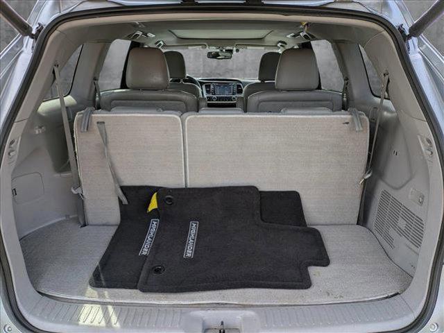 used 2016 Toyota Highlander car, priced at $18,618