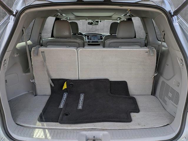 used 2016 Toyota Highlander car, priced at $18,199