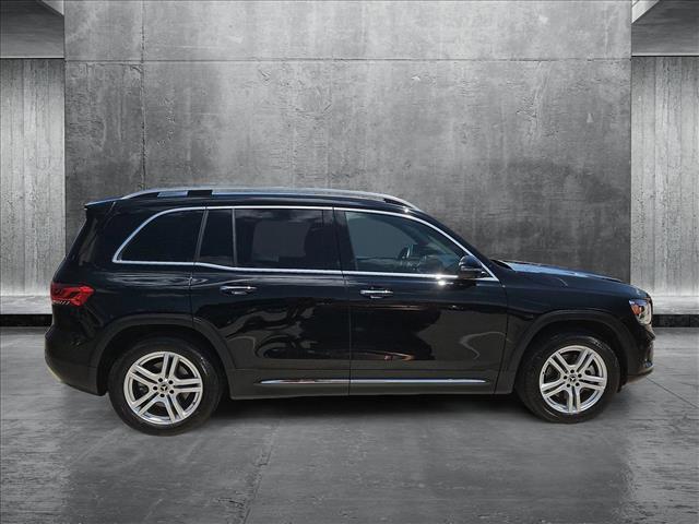 used 2023 Mercedes-Benz GLB 250 car, priced at $30,303