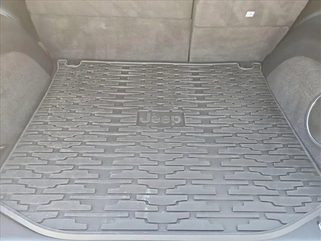 used 2020 Jeep Grand Cherokee car, priced at $30,367