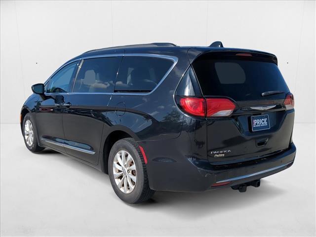 used 2017 Chrysler Pacifica car, priced at $9,517