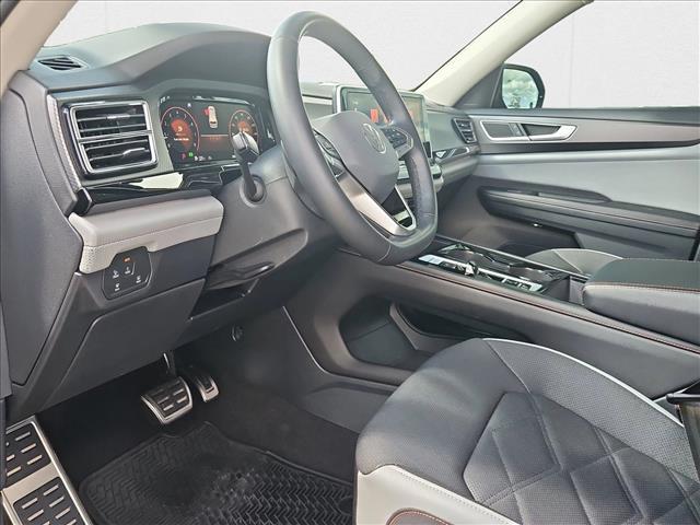 used 2024 Volkswagen Atlas car, priced at $36,990
