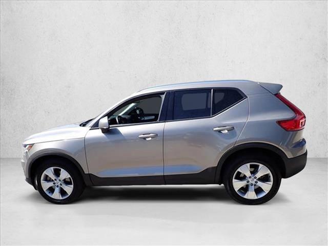 used 2022 Volvo XC40 car, priced at $17,298