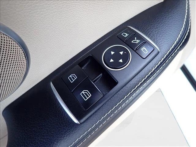 used 2015 Mercedes-Benz SLK-Class car, priced at $23,587