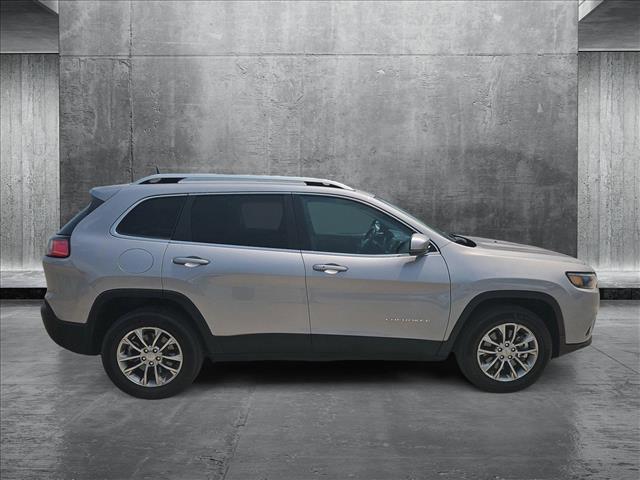used 2020 Jeep Cherokee car, priced at $16,393
