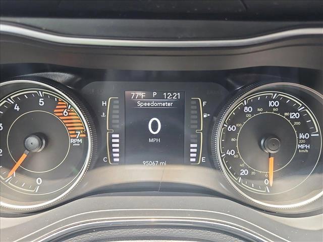 used 2020 Jeep Cherokee car, priced at $16,393