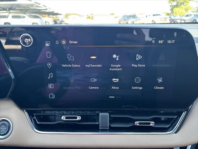 used 2025 Chevrolet Equinox car, priced at $37,295