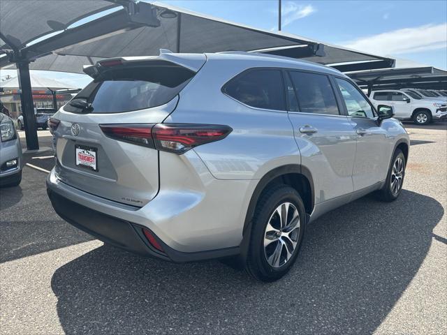 used 2024 Toyota Highlander car, priced at $42,995