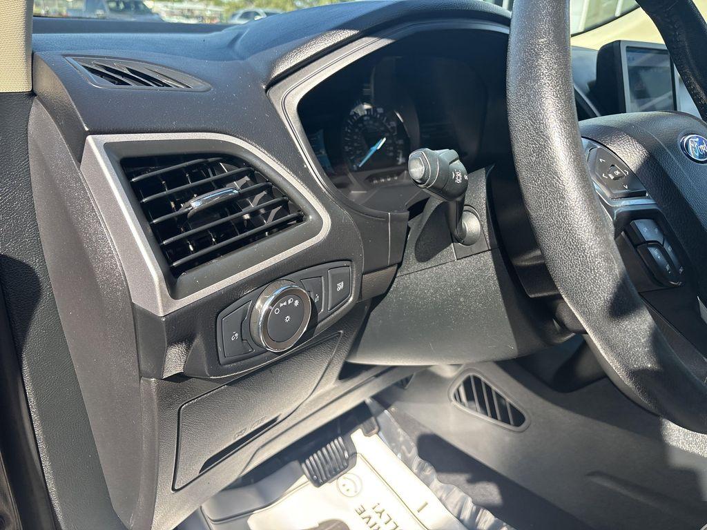 used 2022 Ford Edge car, priced at $23,595