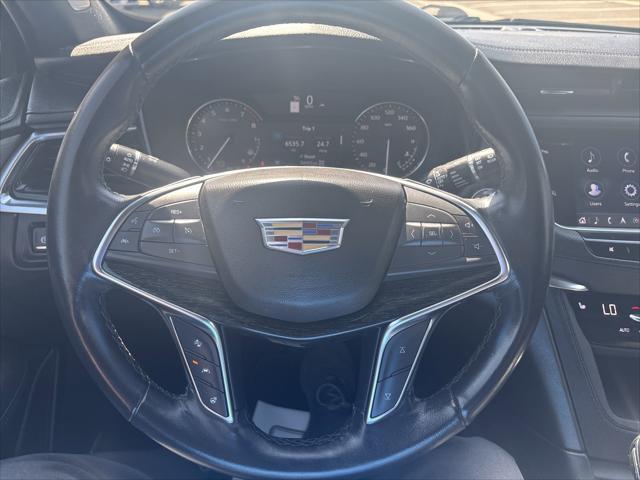used 2023 Cadillac XT5 car, priced at $30,495