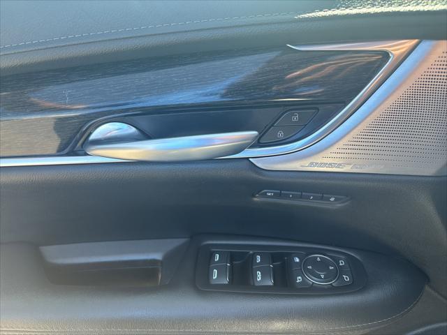 used 2023 Cadillac XT5 car, priced at $30,495