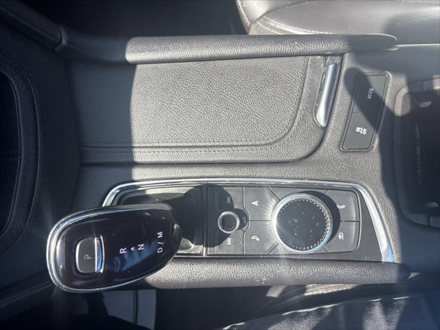 used 2023 Cadillac XT5 car, priced at $30,495