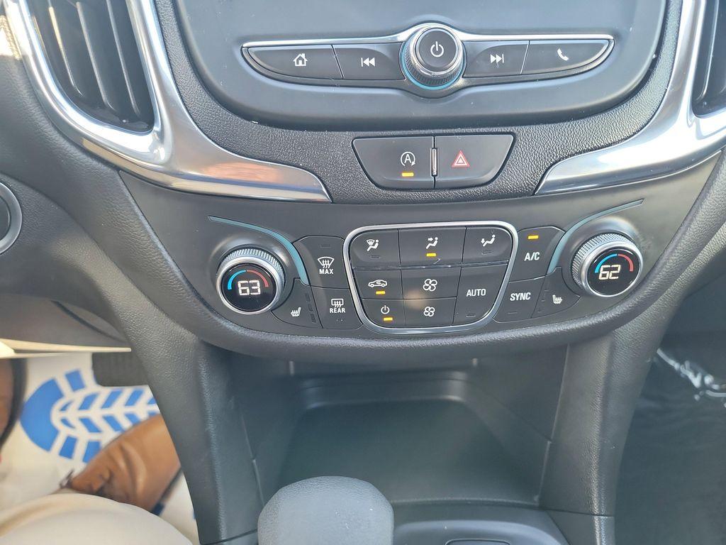 used 2024 Chevrolet Equinox car, priced at $24,795