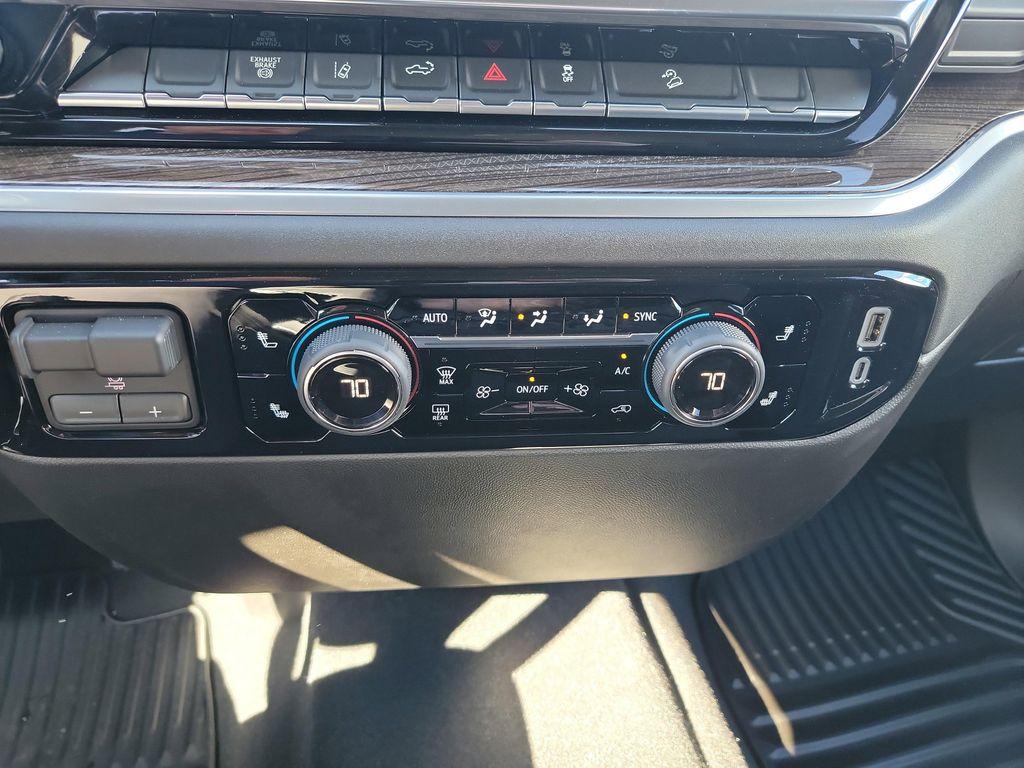 new 2025 Chevrolet Silverado 3500 car, priced at $77,370