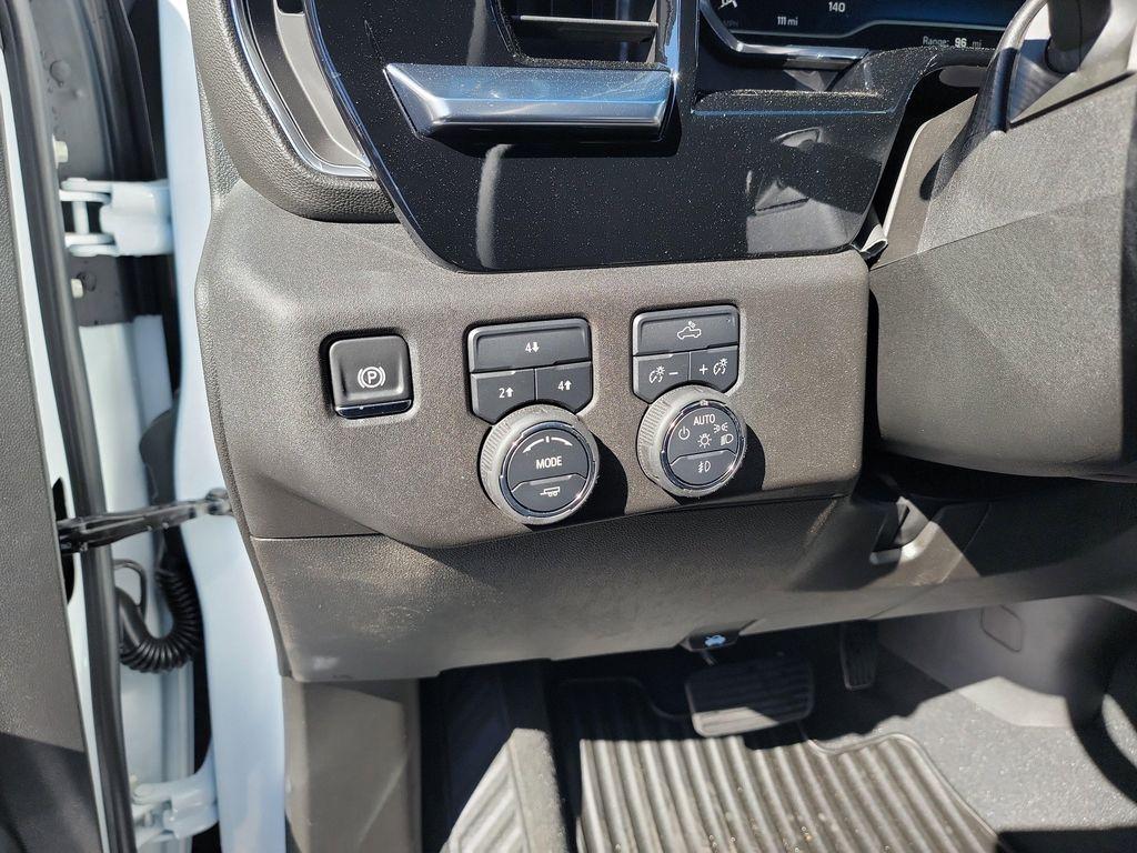 new 2025 Chevrolet Silverado 3500 car, priced at $77,370