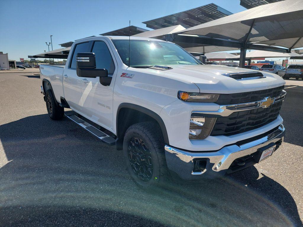 new 2025 Chevrolet Silverado 3500 car, priced at $77,370