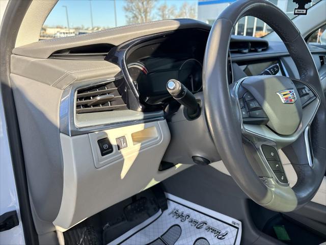 used 2021 Cadillac XT5 car, priced at $29,295