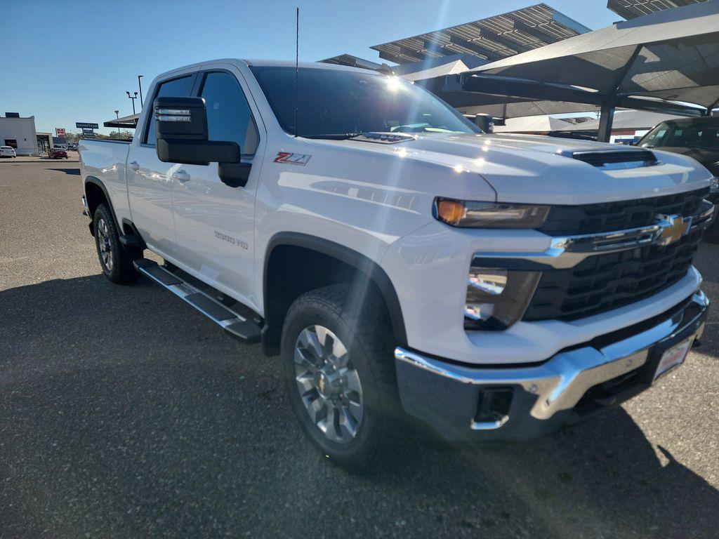new 2026 Chevrolet Silverado 2500 car, priced at $66,400