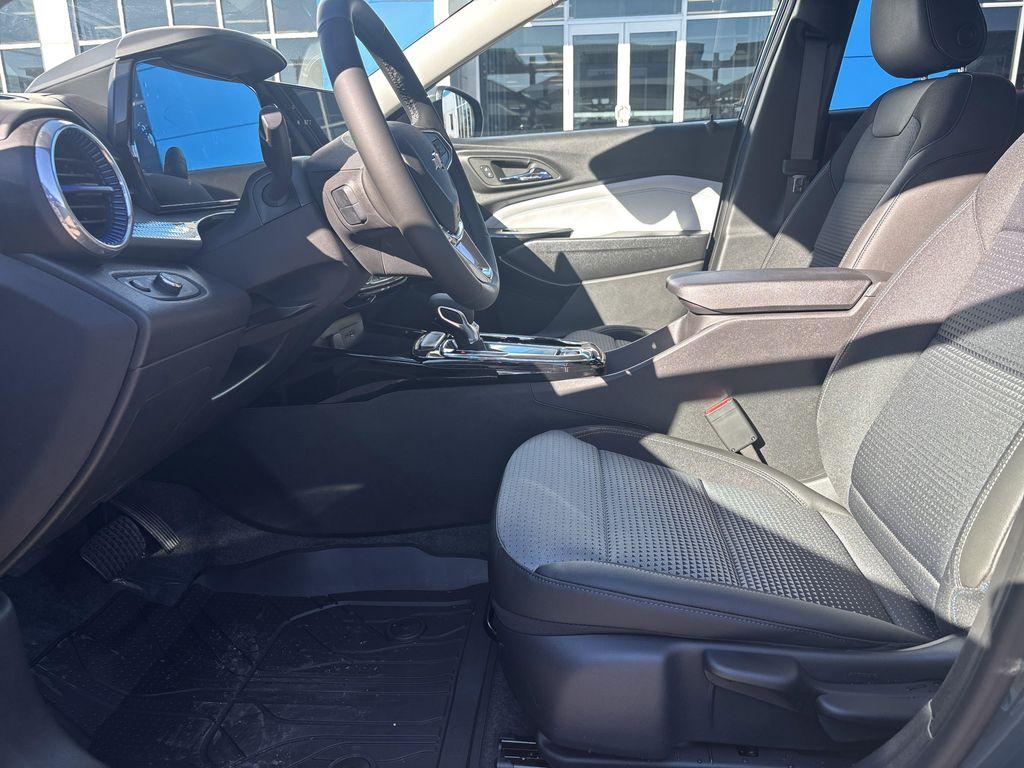 new 2026 Chevrolet Trax car, priced at $27,650