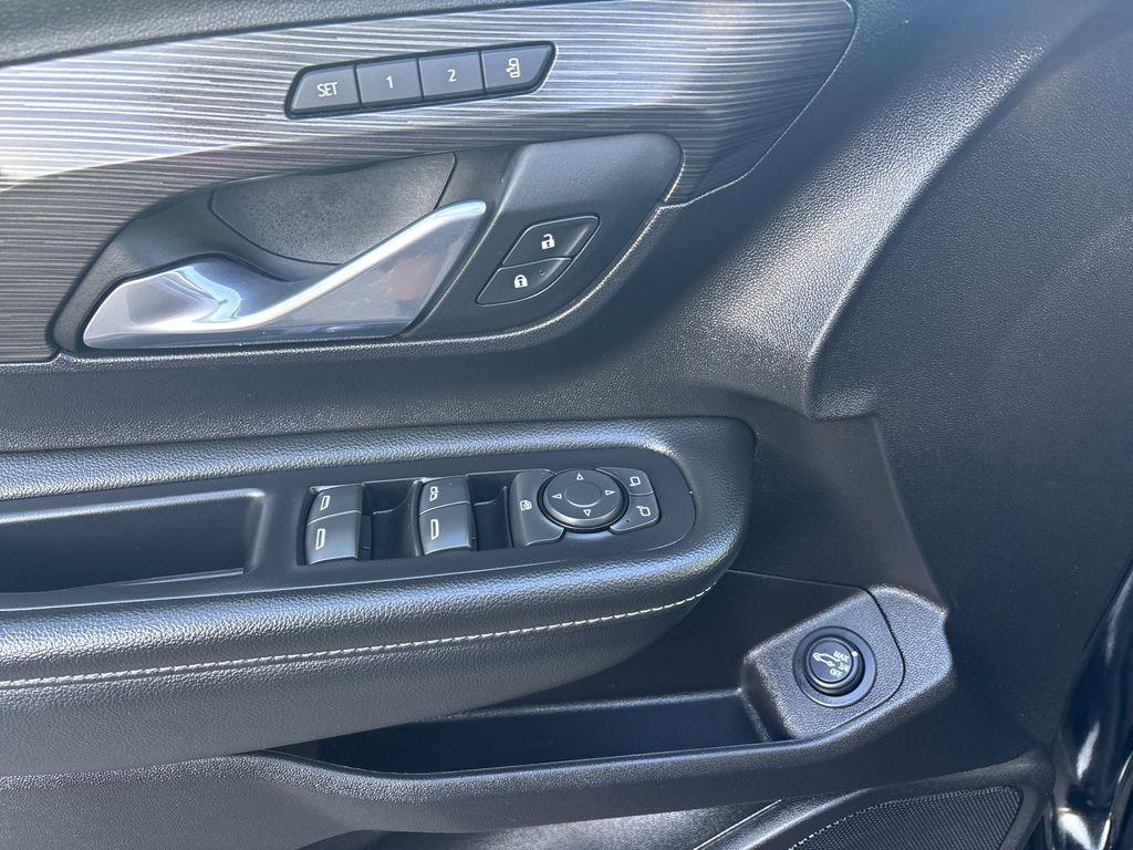 used 2024 GMC Terrain car, priced at $24,995