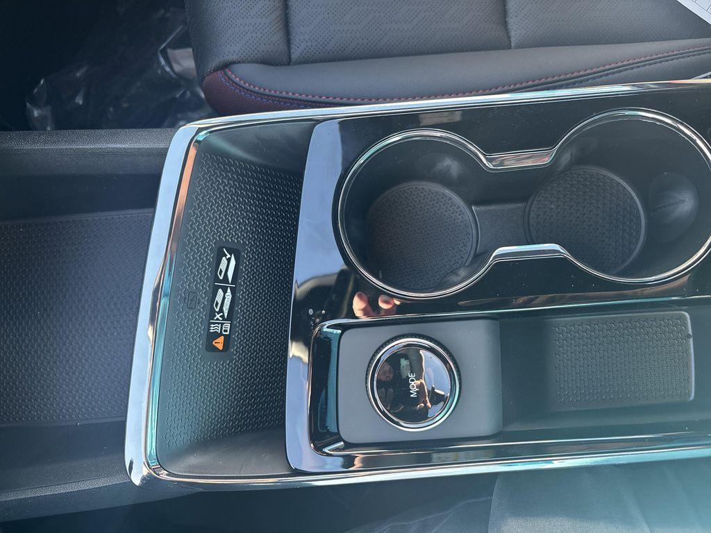 new 2026 Chevrolet Equinox car, priced at $41,285