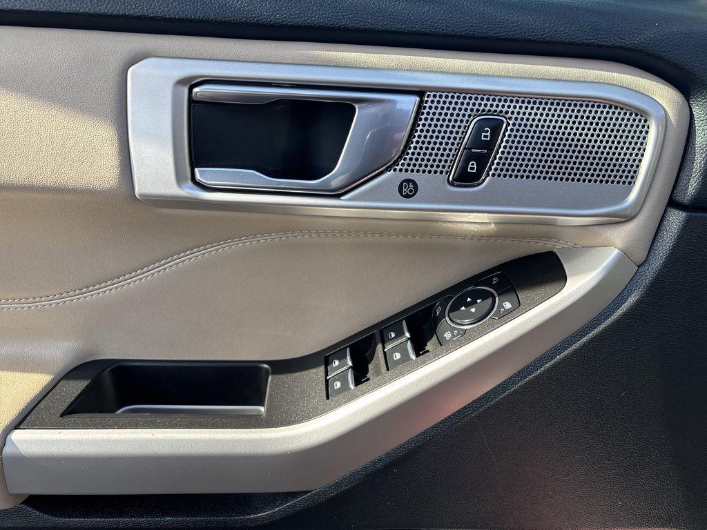 used 2024 Ford Explorer car, priced at $36,595
