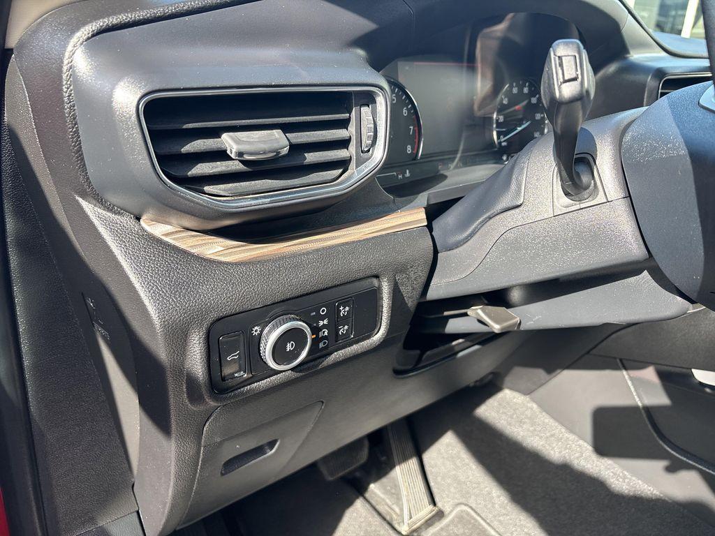 used 2024 Ford Explorer car, priced at $36,595