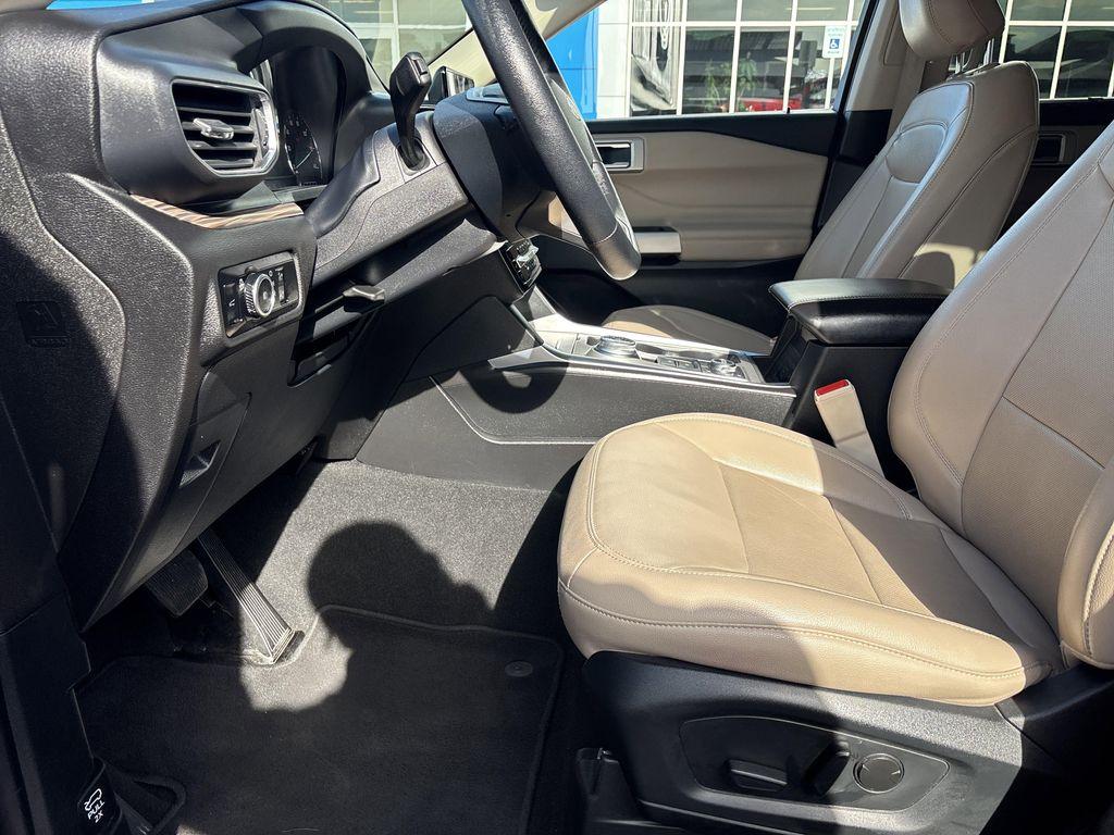 used 2024 Ford Explorer car, priced at $36,595