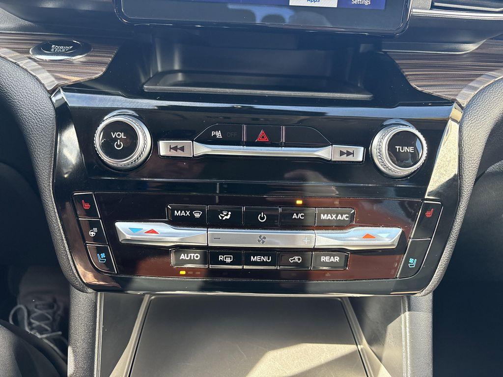 used 2024 Ford Explorer car, priced at $36,595